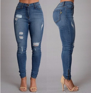 женские джинсы модные
